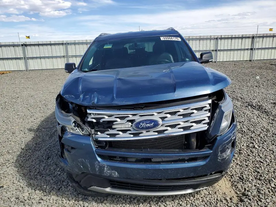 2019 FORD EXPLORER XLT  