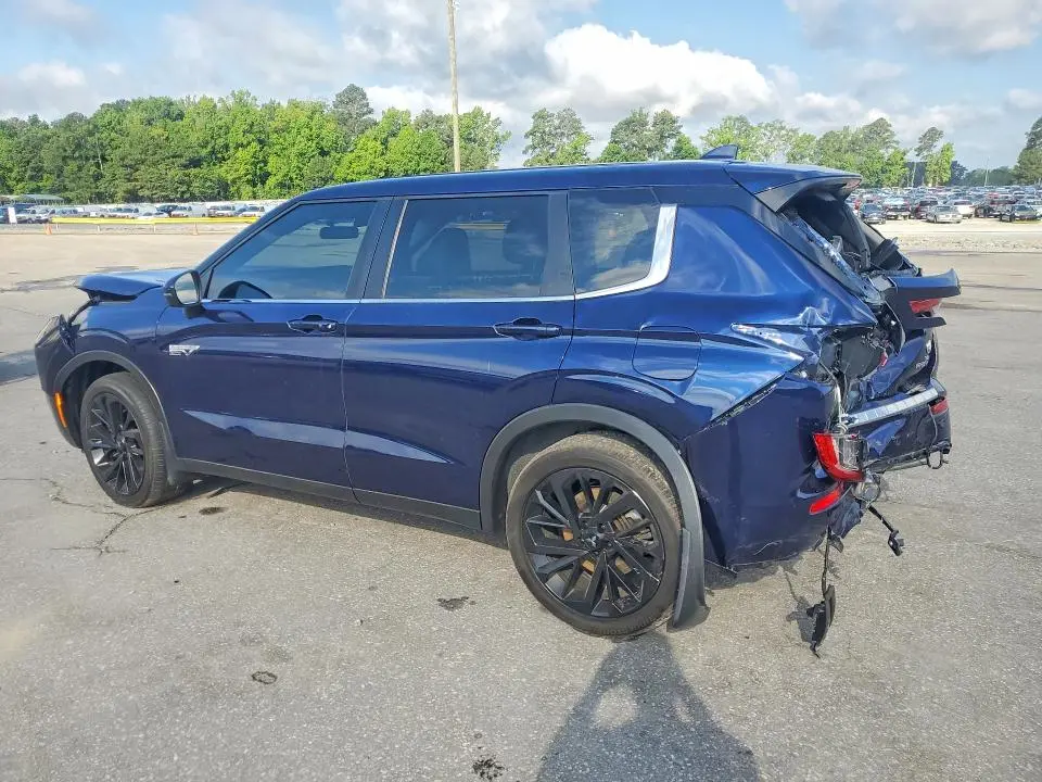 2024 MITSUBISHI OUTLANDER SE  