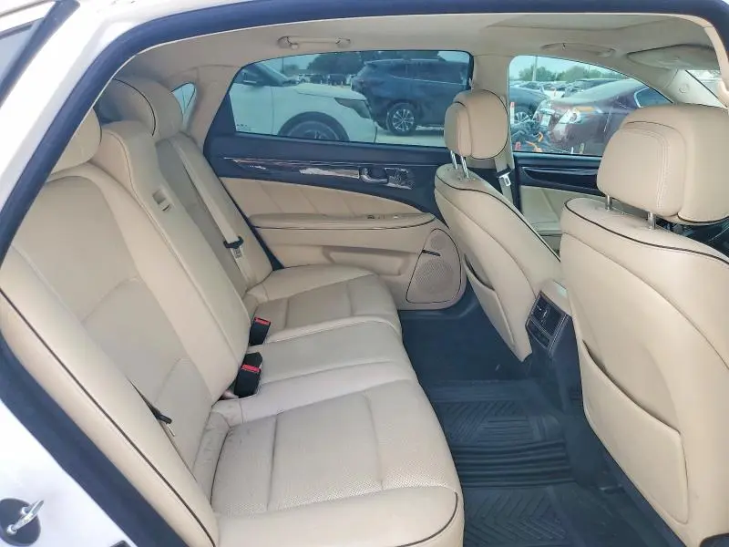 2015 HYUNDAI EQUUS SIGNATURE  