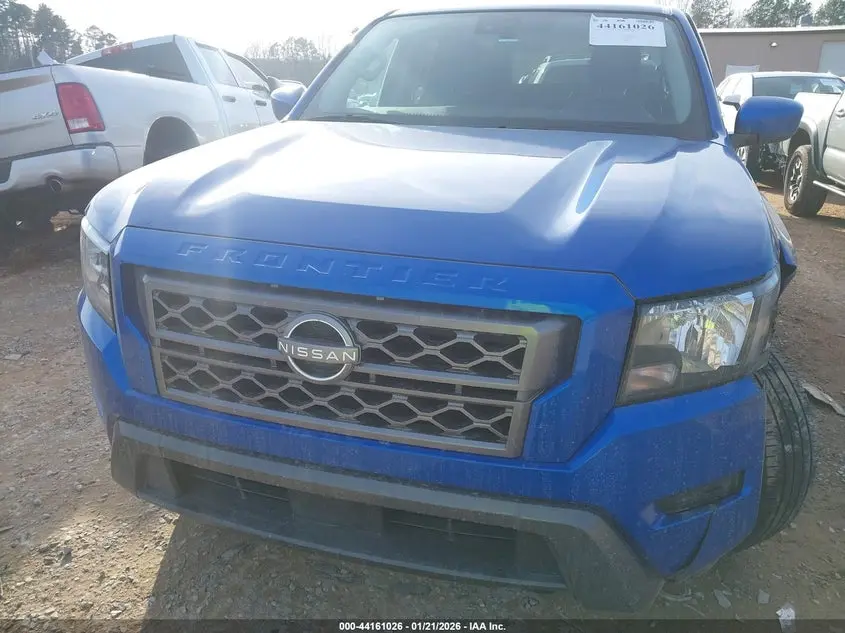 2024 NISSAN FRONTIER SV 4X4