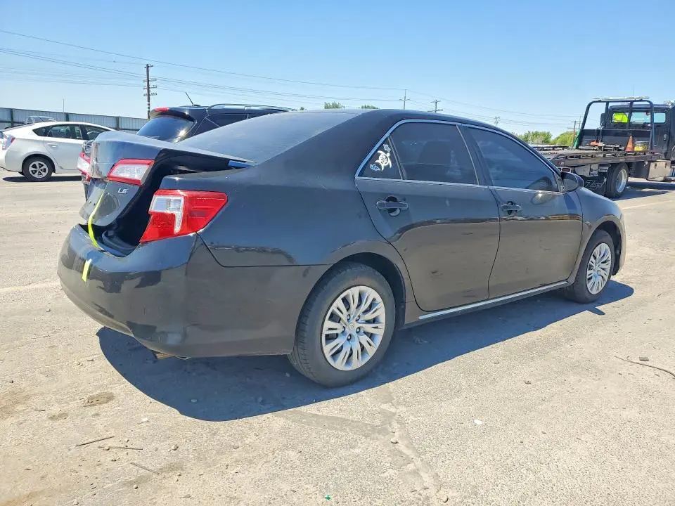 2014 TOYOTA CAMRY   