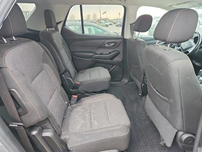 2018 CHEVROLET TRAVERSE LT  