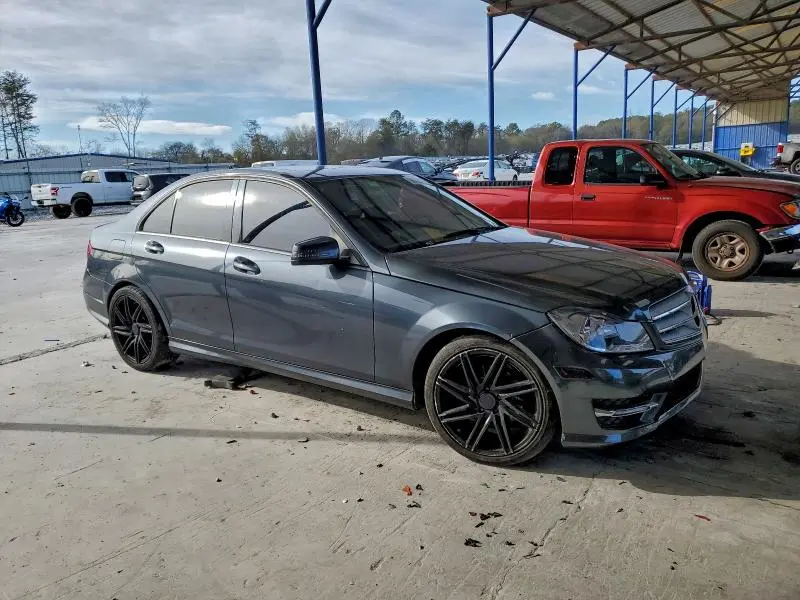 2013 MERCEDES-BENZ C 250  
