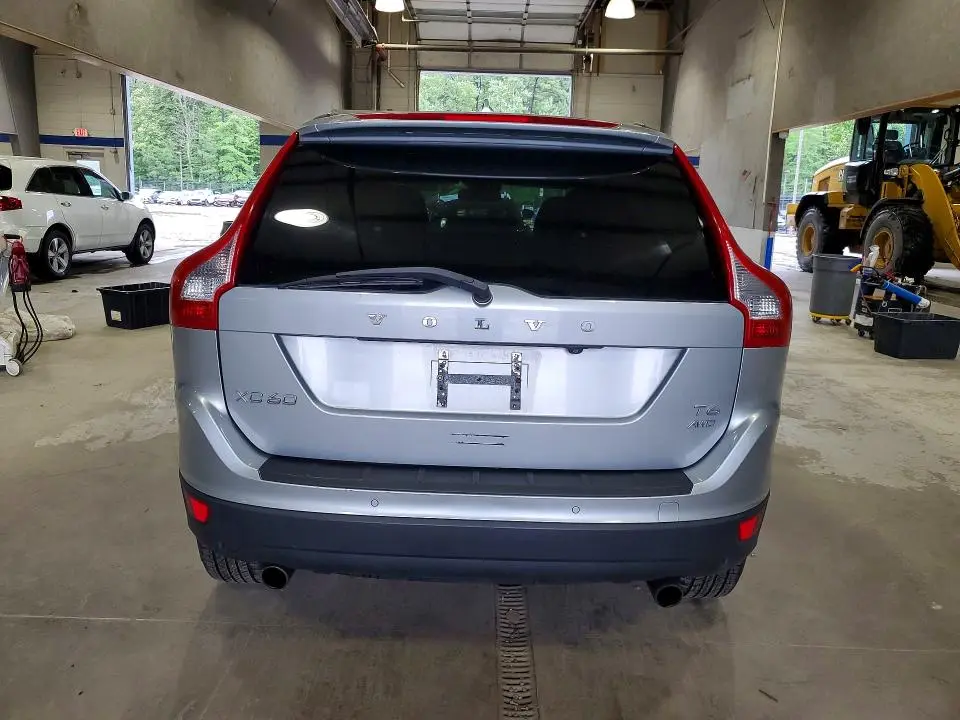 2013 VOLVO XC60 T6  