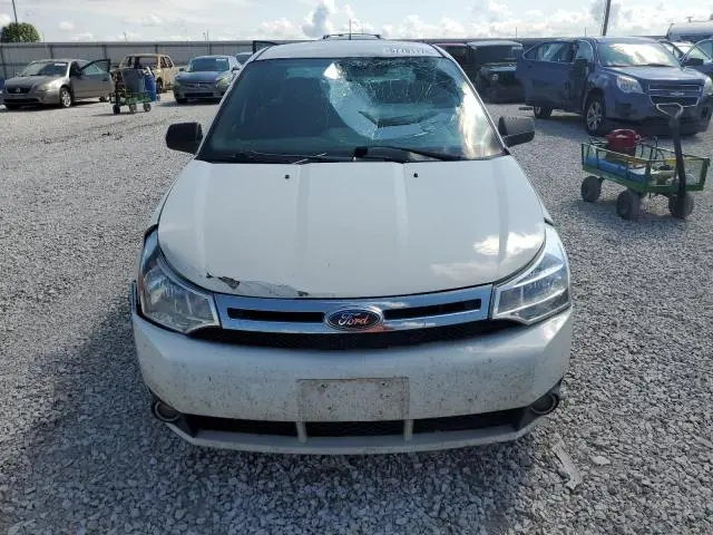 2011 FORD FOCUS SE  