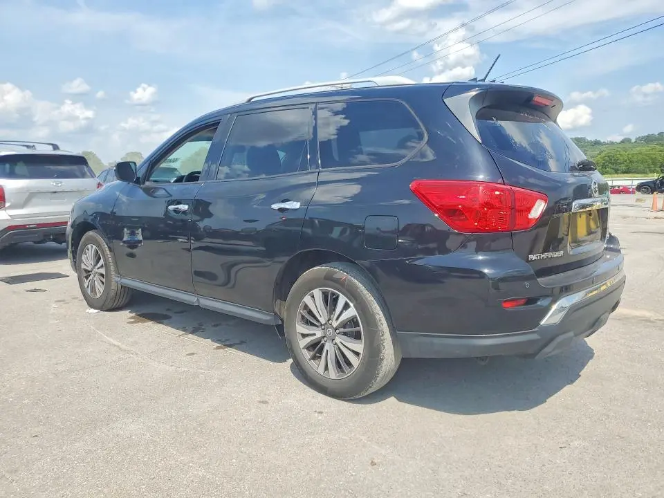 2018 NISSAN PATHFINDER SV  