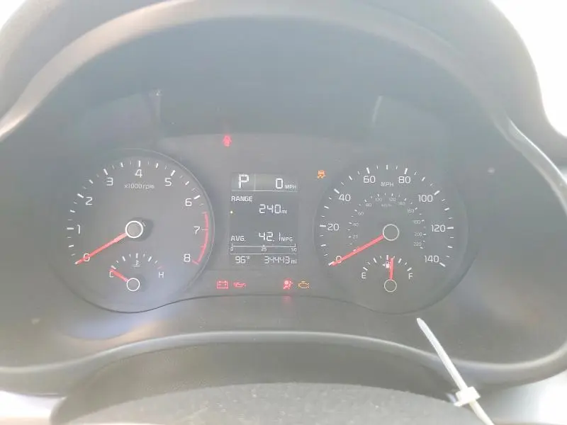 2022 KIA RIO S  