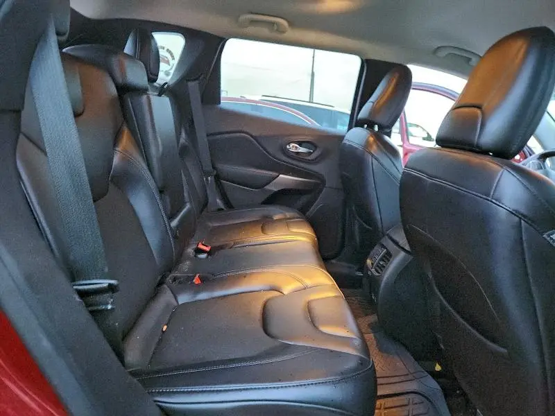 2021 JEEP CHEROKEE LATITUDE PLUS  