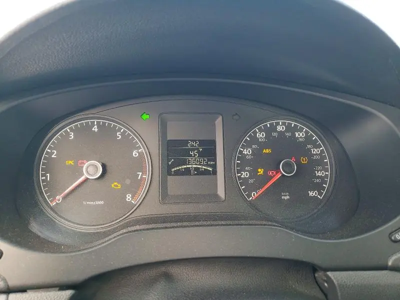 2011 VOLKSWAGEN JETTA SE  