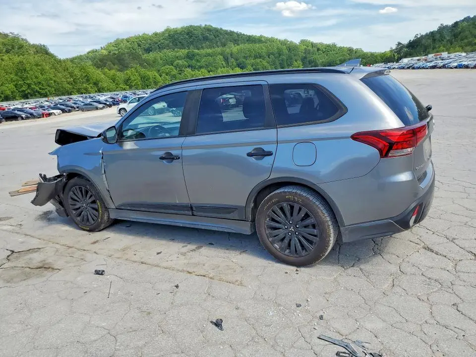 2020 MITSUBISHI OUTLANDER SE  