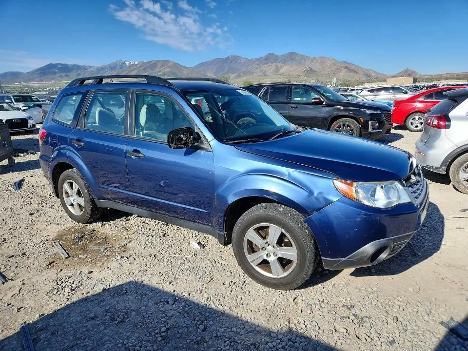 2013 SUBARU FORESTER 2.5X  