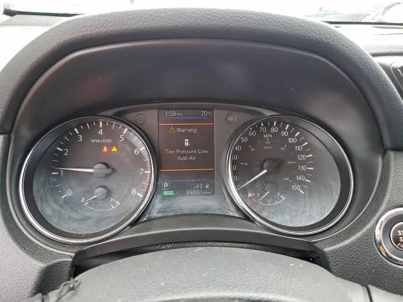 2018 NISSAN ROGUE S  