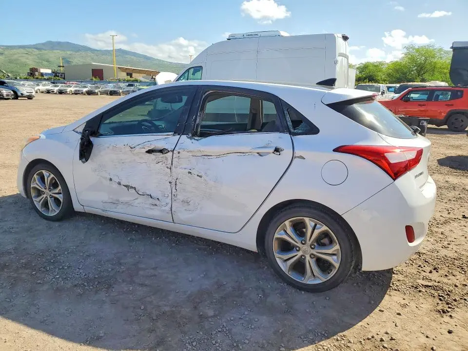 2013 HYUNDAI ELANTRA GT BASE  