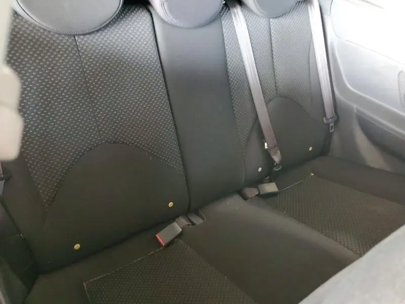 2010 HYUNDAI ACCENT GS  