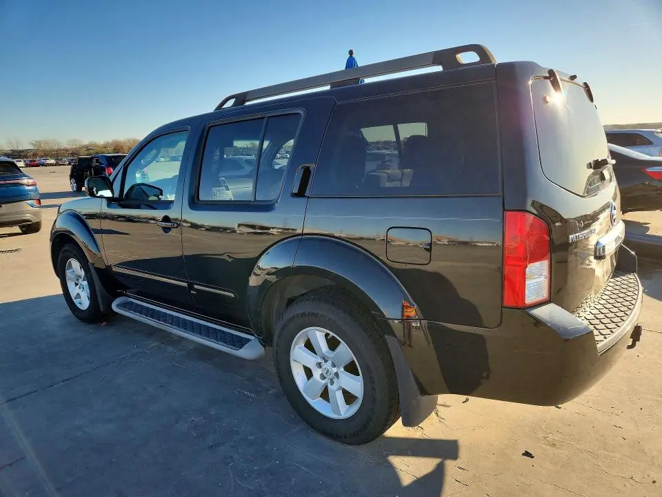 2012 NISSAN PATHFINDER S  