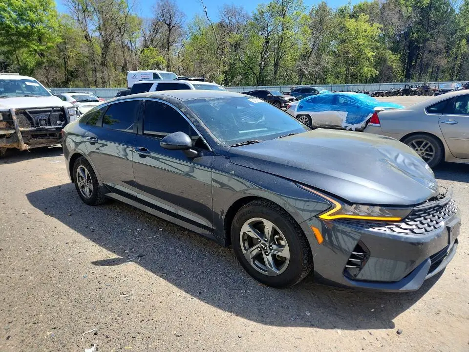 2021 KIA K5 LXS  