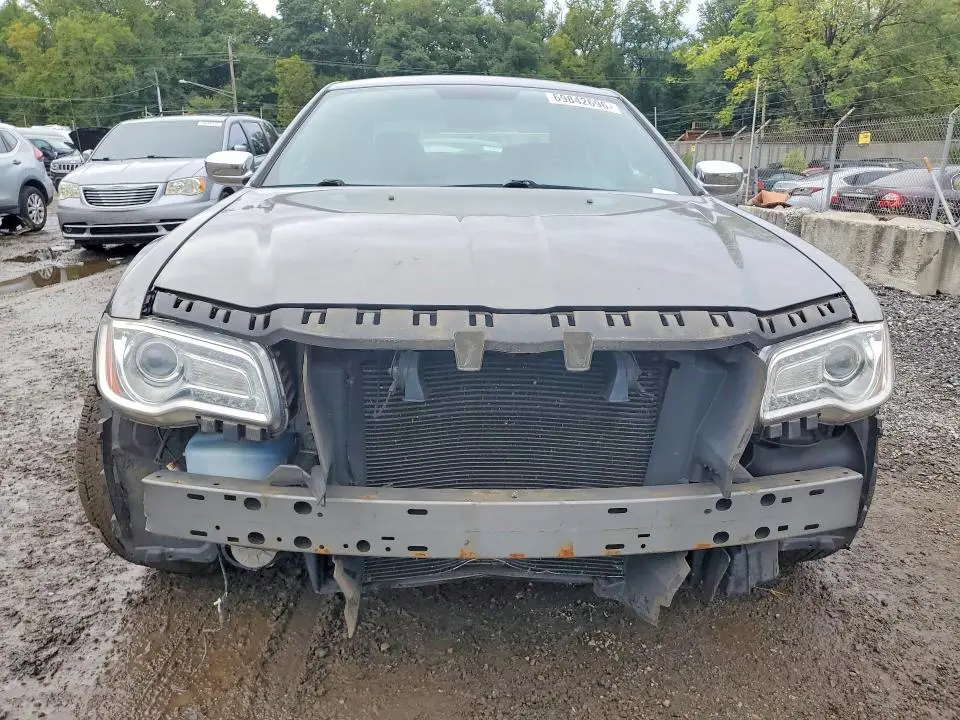 2011 CHRYSLER 300 LIMITED  