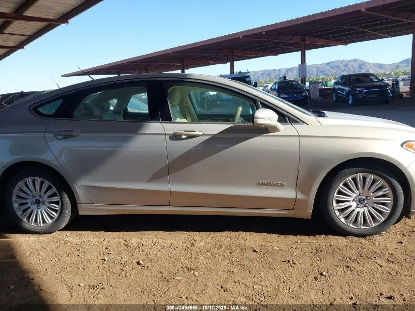 2015 FORD FUSION HYBRID SE