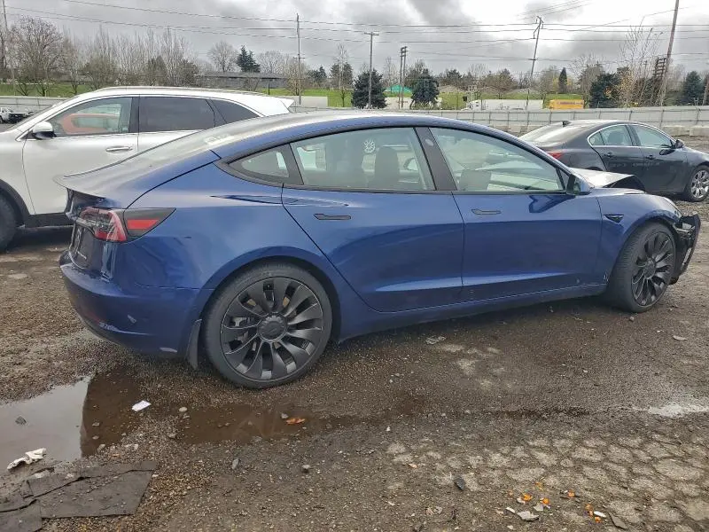 2022 TESLA MODEL 3   