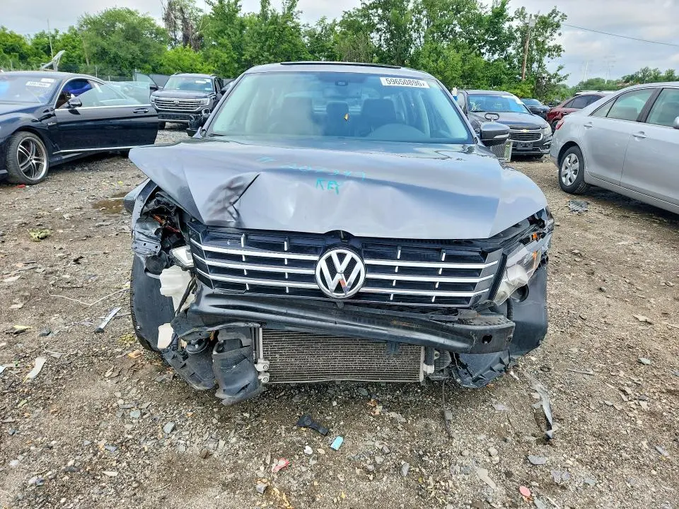 2015 VOLKSWAGEN PASSAT SEL  