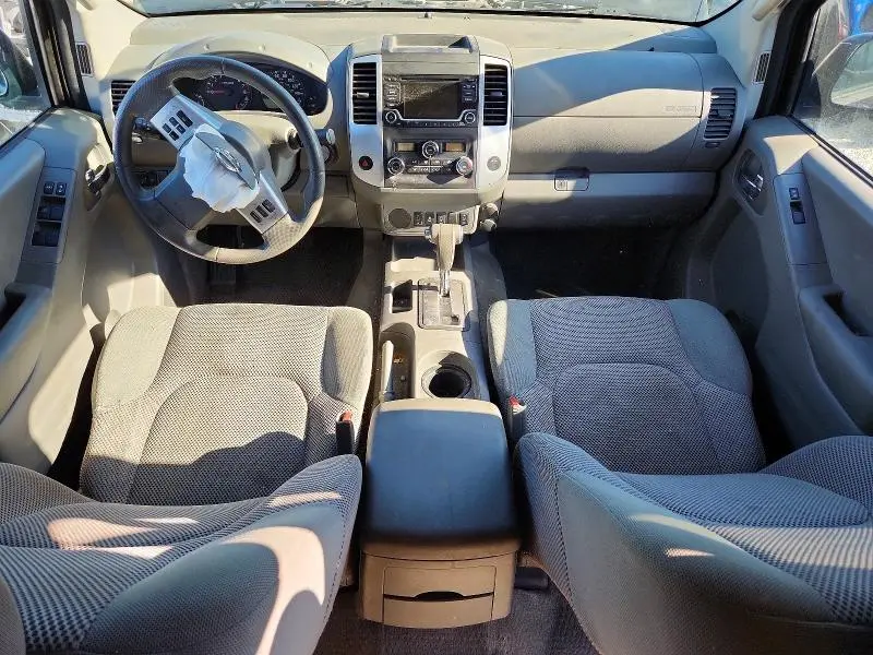 2016 NISSAN FRONTIER S  