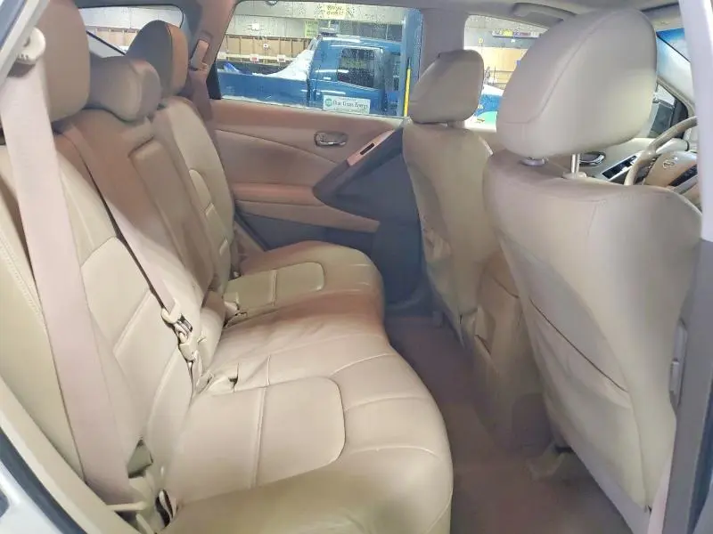 2013 NISSAN MURANO S  