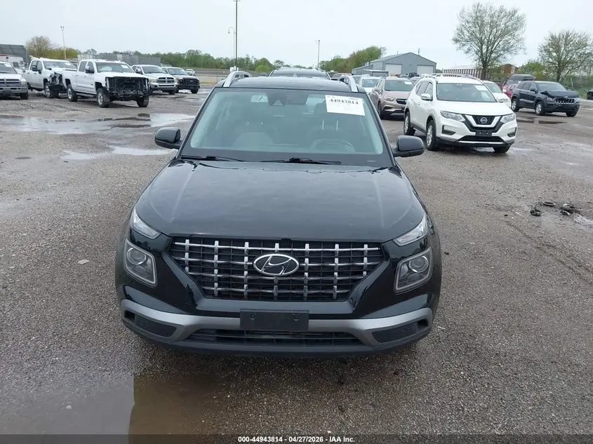 2022 HYUNDAI VENUE SEL