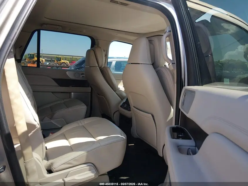 2019 LINCOLN NAVIGATOR L RESERVE