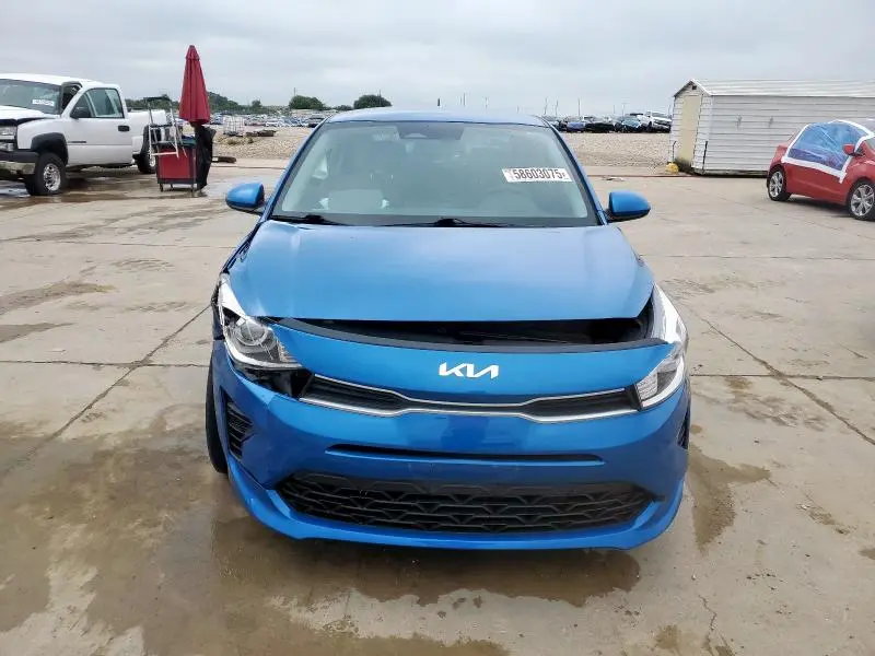 2022 KIA RIO LX  