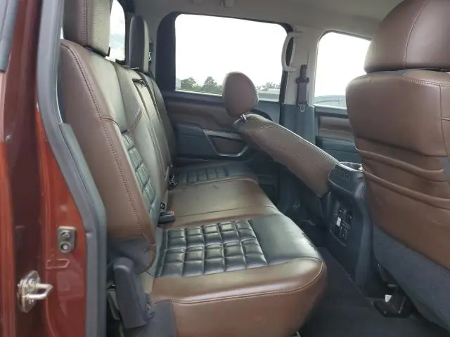 2016 NISSAN TITAN XD SL  