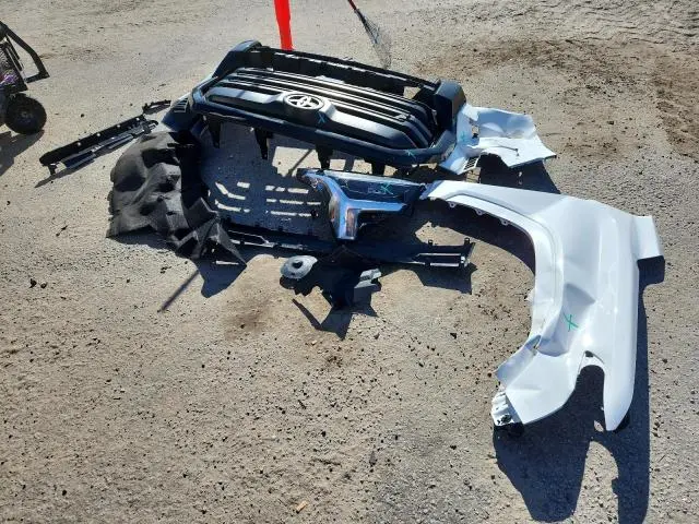 2025 TOYOTA TUNDRA CREWMAX SR  