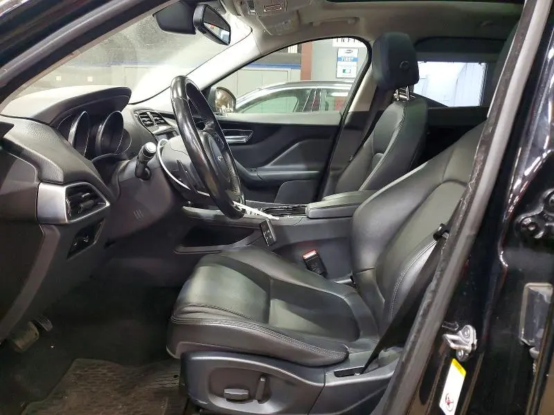 2017 JAGUAR F-PACE PREMIUM  