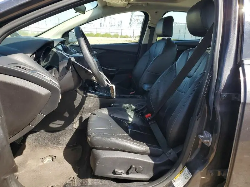 2015 FORD FOCUS TITANIUM  