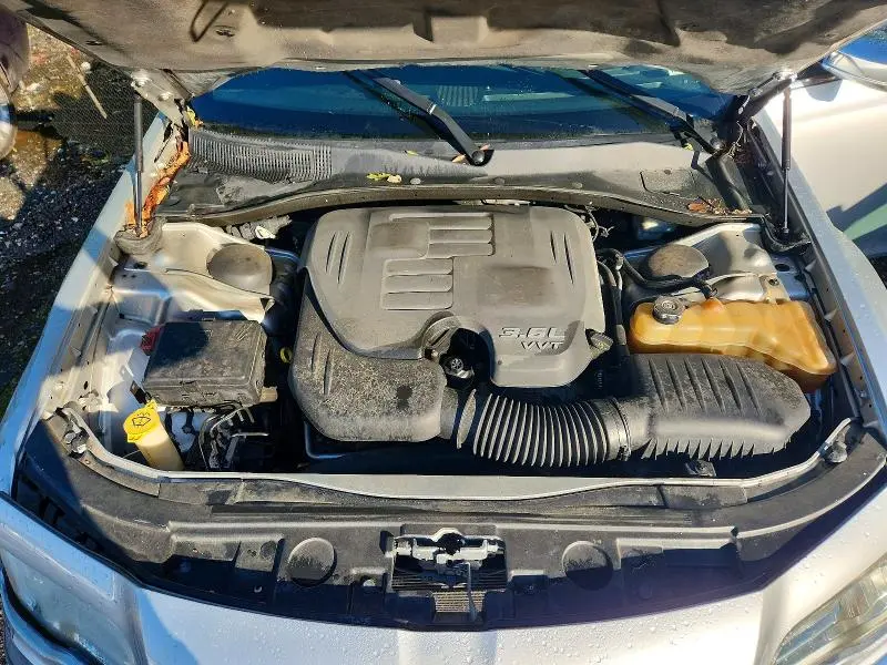 2012 CHRYSLER 300 LIMITED  
