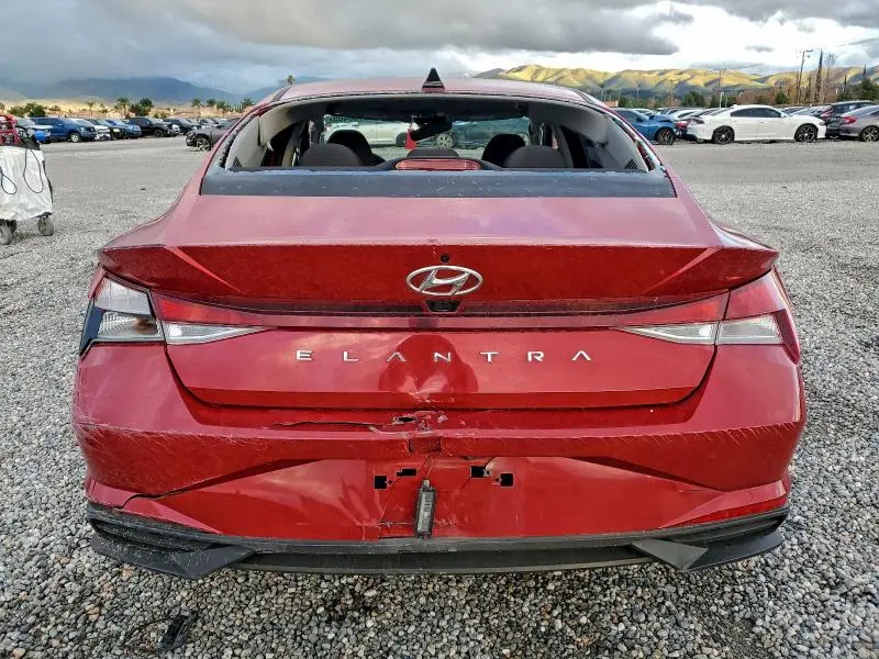 2021 HYUNDAI ELANTRA SEL  