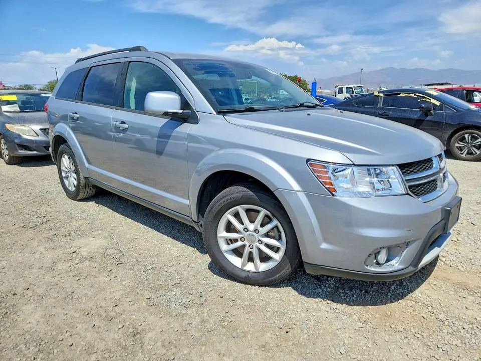 2015 DODGE JOURNEY SXT  