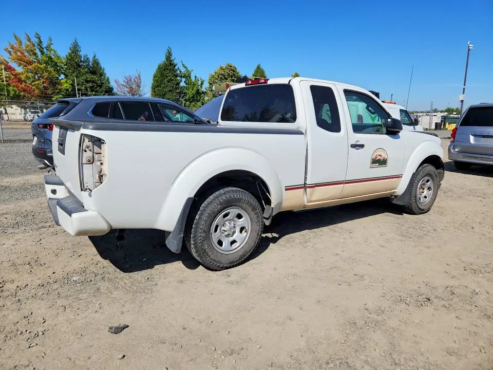 2019 NISSAN FRONTIER S  