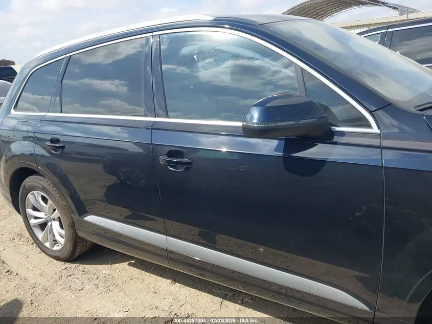 2017 AUDI Q7 3.0T PREMIUM