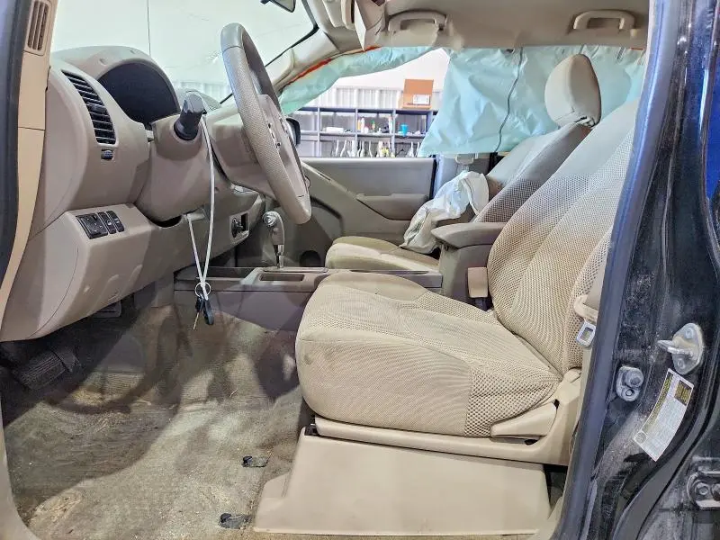 2018 NISSAN FRONTIER SV  