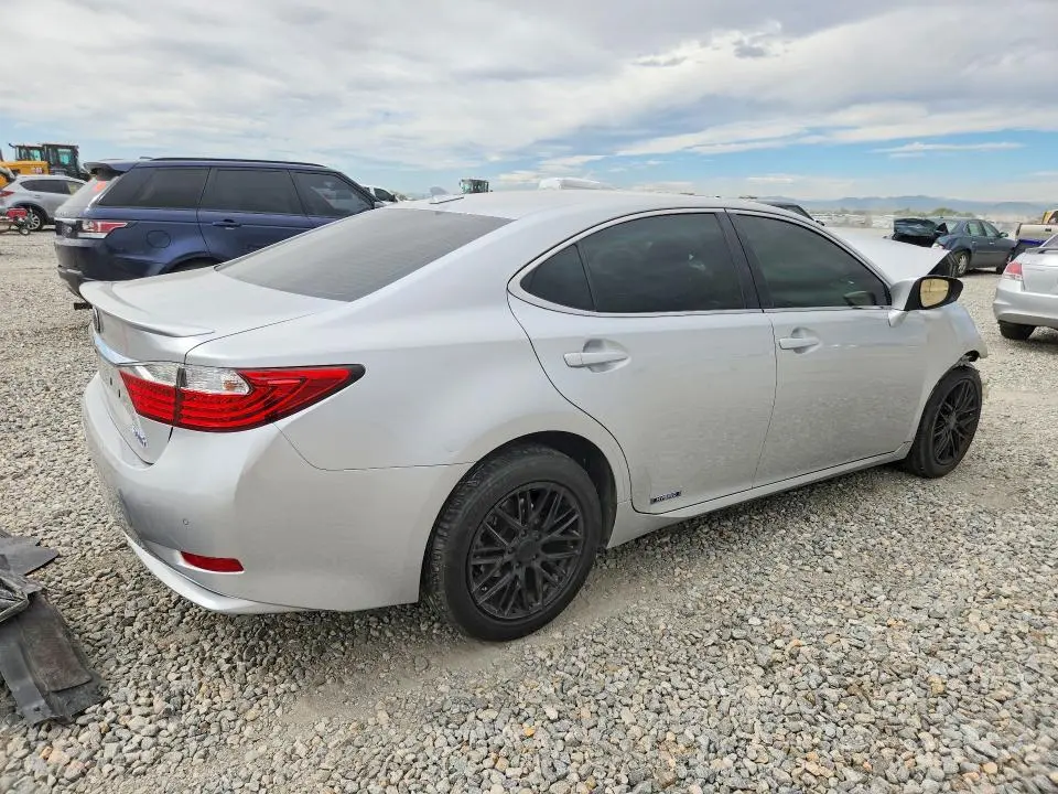 2014 LEXUS ES 300H  