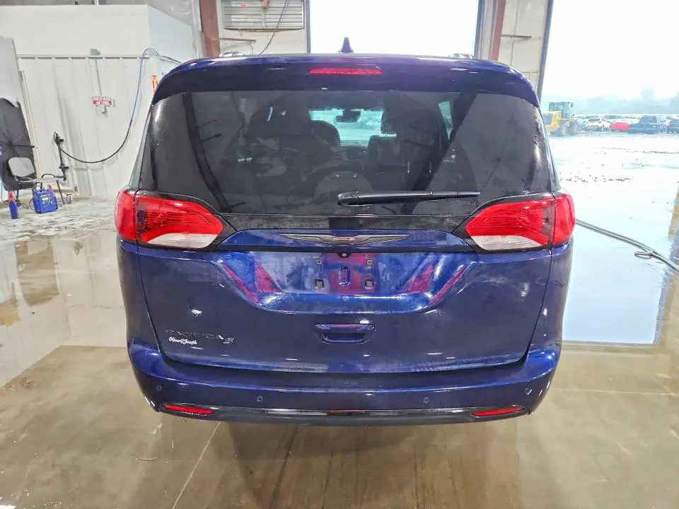 2019 CHRYSLER PACIFICA TOURING L PLUS  