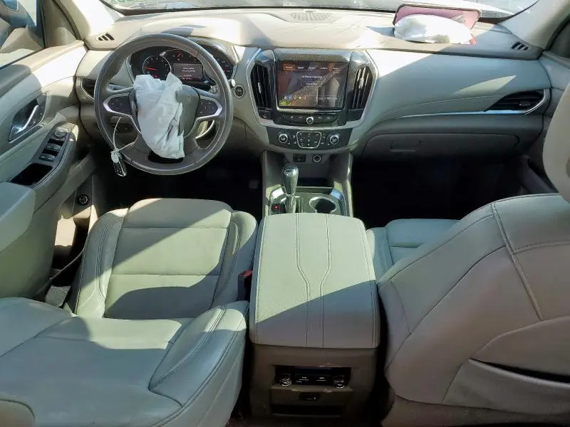 2020 CHEVROLET TRAVERSE LT  