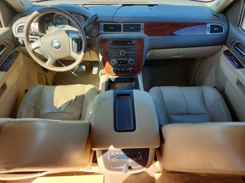 2013 CHEVROLET SUBURBAN C1500 LT  