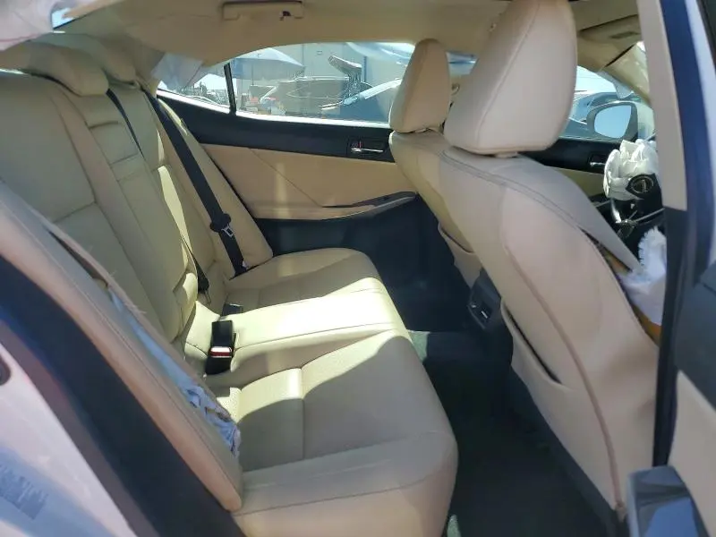 2015 LEXUS IS 250  