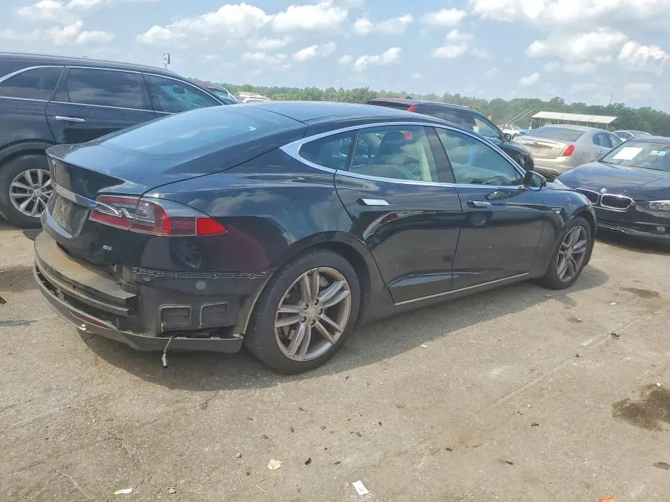 2015 TESLA MODEL S 85  