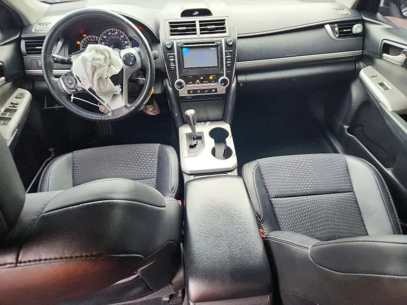 2013 TOYOTA CAMRY SE  