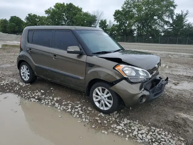 2013 KIA SOUL +  