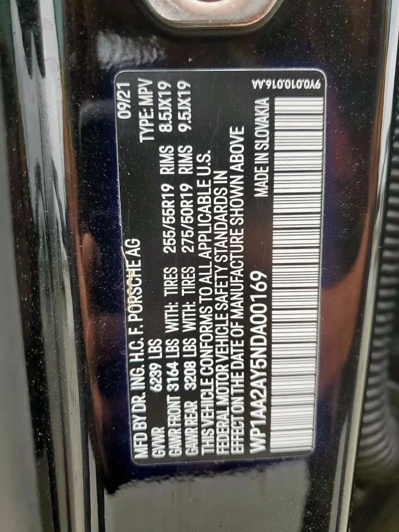 2022 PORSCHE CAYENNE   
