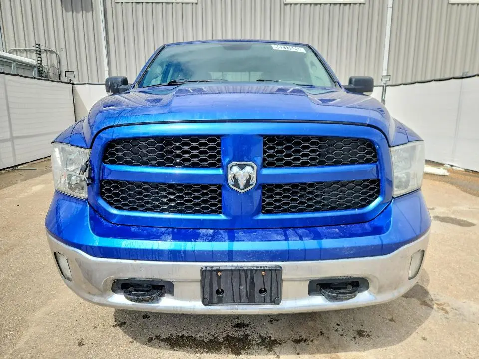 2018 RAM 1500 SLT  