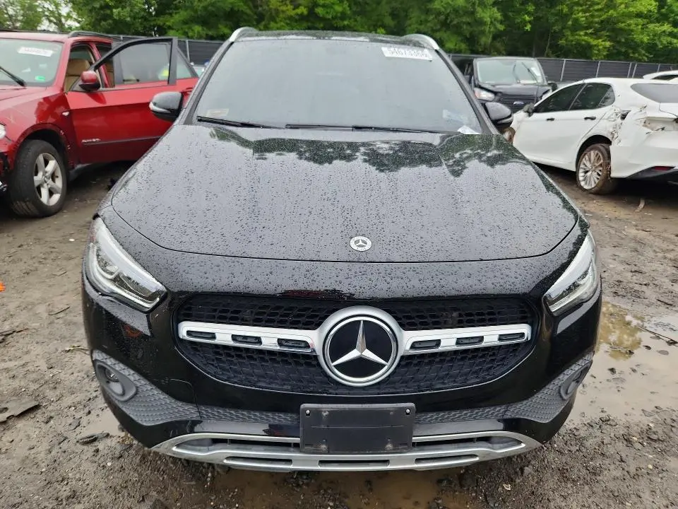 2021 MERCEDES-BENZ GLA 250 4MATIC  